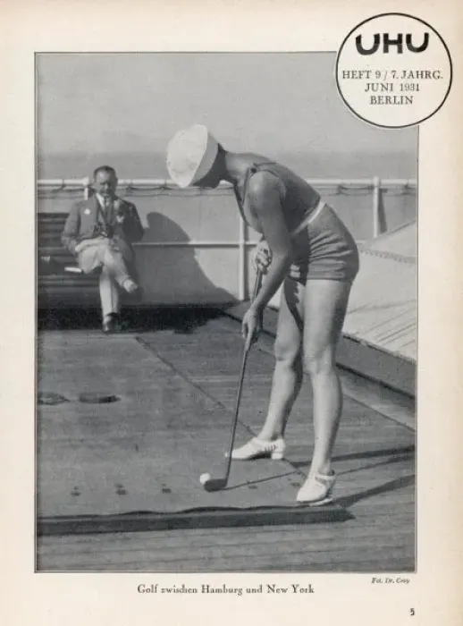 Framed Print : Ship Passengers / Golf Framed Print : Ship Passengers / Golf