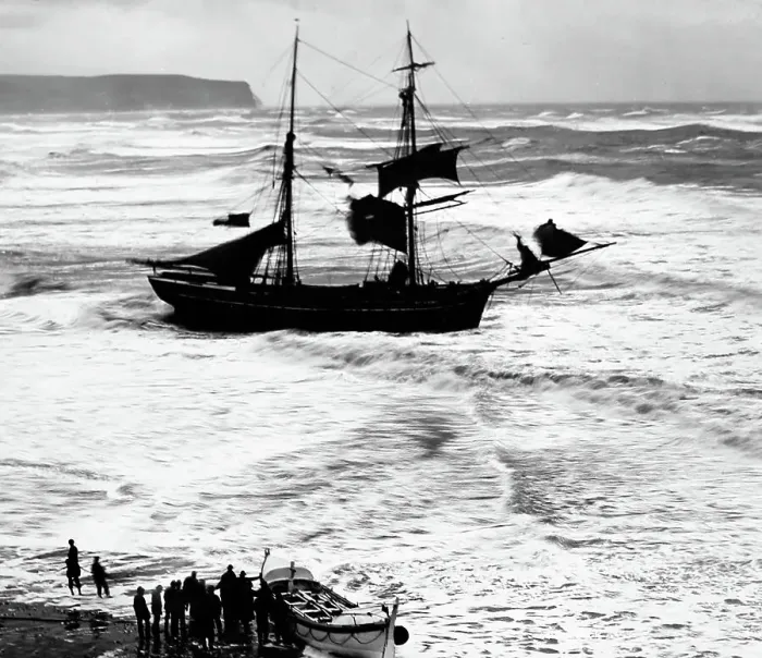 Framed Print : Shipwreck and lifeboat, Whitby, Victorian period Framed Print : Shipwreck and lifeboat, Whitby, Victorian period
