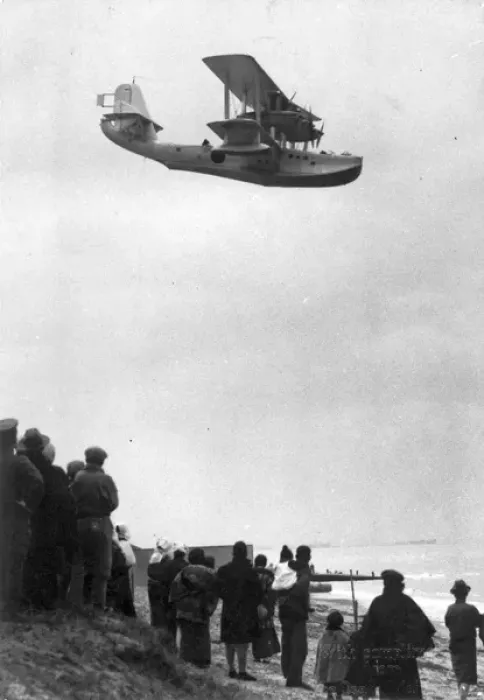 Framed Print : Short-Kawanishi KF1 flying at Naruo in 1931 Framed Print : Short-Kawanishi KF1 flying at Naruo in 1931