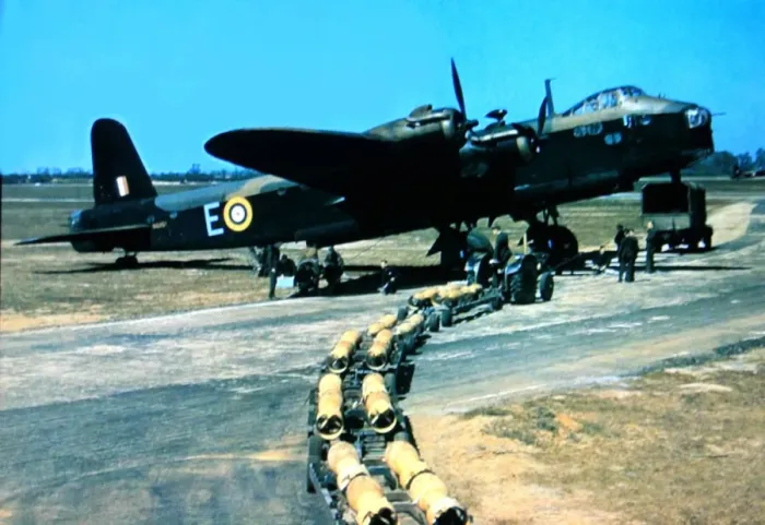Framed Print : Short Stirling I -the first of the RAFs heavy bombers Framed Print : Short Stirling I -the first of the RAFs heavy bombers