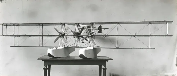 Framed Print : Short Triplane seaplane front view Framed Print : Short Triplane seaplane front view