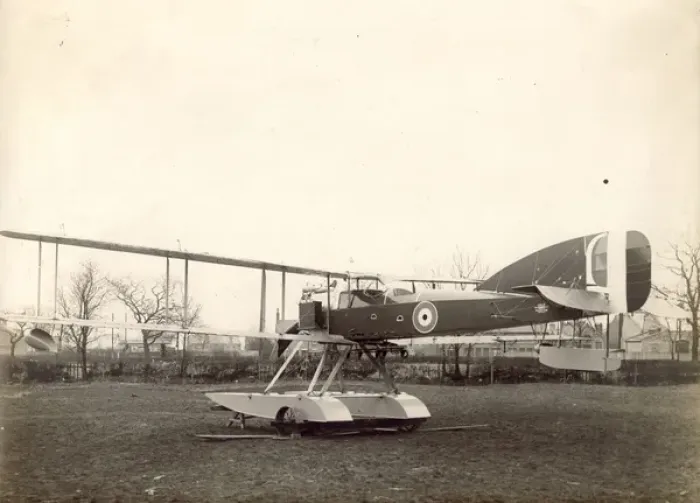 Framed Print : Short Type 184 Seaplane, N1132 Framed Print : Short Type 184 Seaplane, N1132