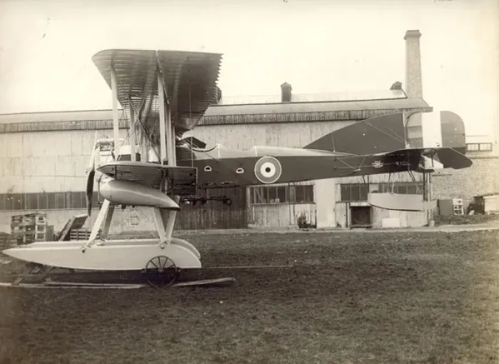 Framed Print : Short Type 184 Seaplane, N1132 Framed Print : Short Type 184 Seaplane, N1132