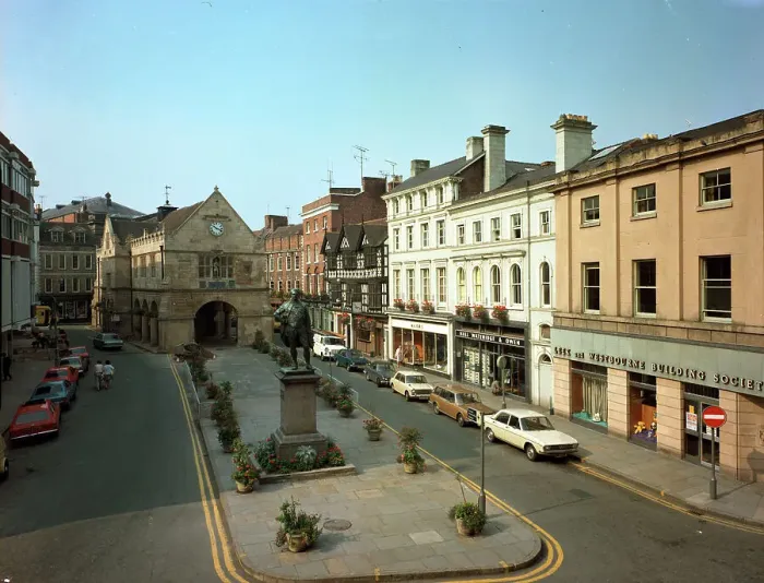 Framed Print : Shrewsbury - The Square Framed Print : Shrewsbury - The Square