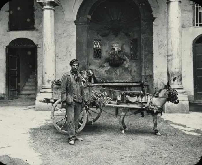 Framed Print : Sicily - Street Vehicle in Palermo Framed Print : Sicily - Street Vehicle in Palermo
