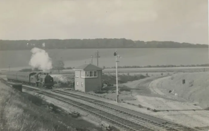 Framed Print : Signal Box (MSW Railway meets Newbury to Westbury Line) Framed Print : Signal Box (MSW Railway meets Newbury to Westbury Line)