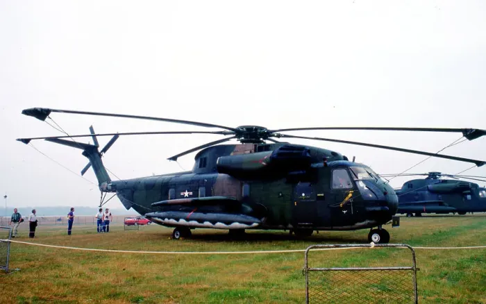 Framed Print : Sikorsky CH-53C 68-10932 Framed Print : Sikorsky CH-53C 68-10932