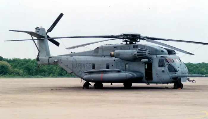 Framed Print : Sikorsky CH-53E Super Stallion 405 Framed Print : Sikorsky CH-53E Super Stallion 405