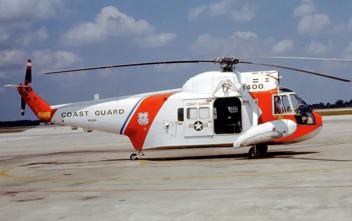 Framed Print : Sikorsky HH-52A Sea Guard 1400 Framed Print : Sikorsky HH-52A Sea Guard 1400