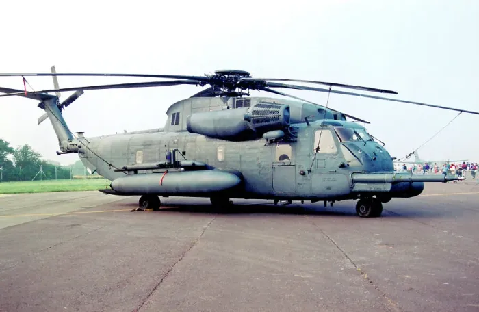 Framed Print : Sikorsky MH-53M Pave Low IV 69-5795 Framed Print : Sikorsky MH-53M Pave Low IV 69-5795