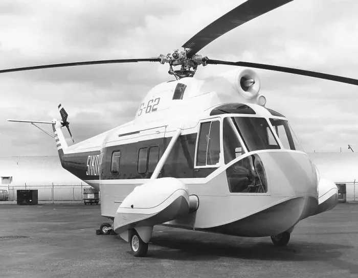 Framed Print : Sikorsky S-62 N880 Framed Print : Sikorsky S-62 N880