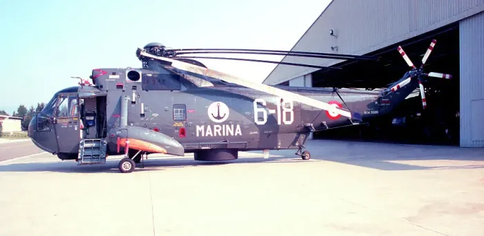 Framed Print : Sikorsky SH-3D Sea King MM5019N - 6-18 Framed Print : Sikorsky SH-3D Sea King MM5019N - 6-18