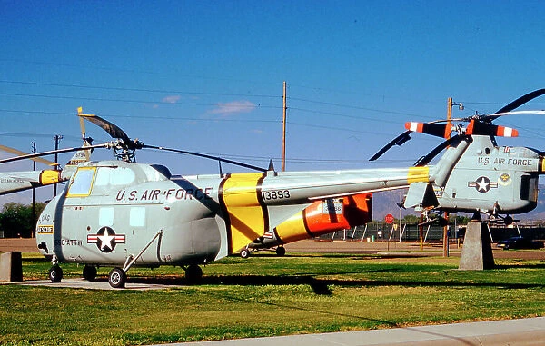 Sikorsky UH-19A Chickasaw 52-7587 (painted as 51-3893)
