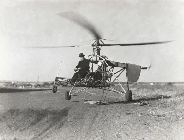 Framed Print : Sikorsky VS-300 Hoverfly Framed Print : Sikorsky VS-300 Hoverfly