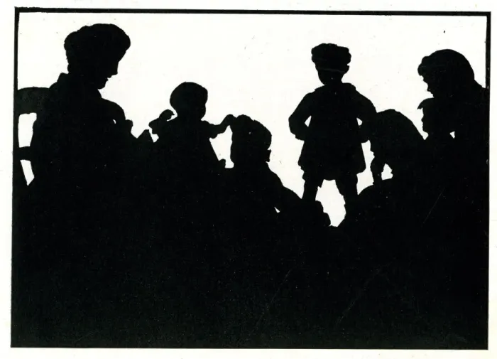 Framed Print : Silhouette, Sans Souci, carefree family relaxing Framed Print : Silhouette, Sans Souci, carefree family relaxing