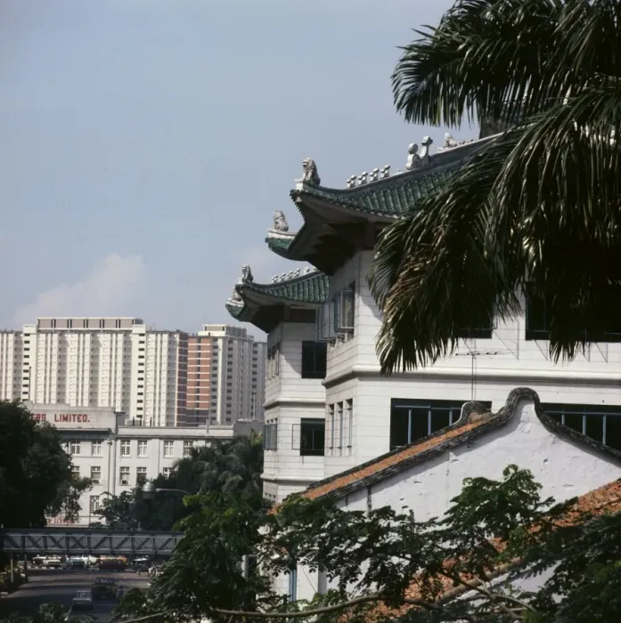 Framed Print : Singapore Clemenceau Ave Framed Print : Singapore Clemenceau Ave