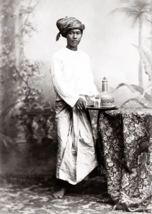 Framed Print : Singapore - Malaysian servant boy with tray of drinks Framed Print : Singapore - Malaysian servant boy with tray of drinks