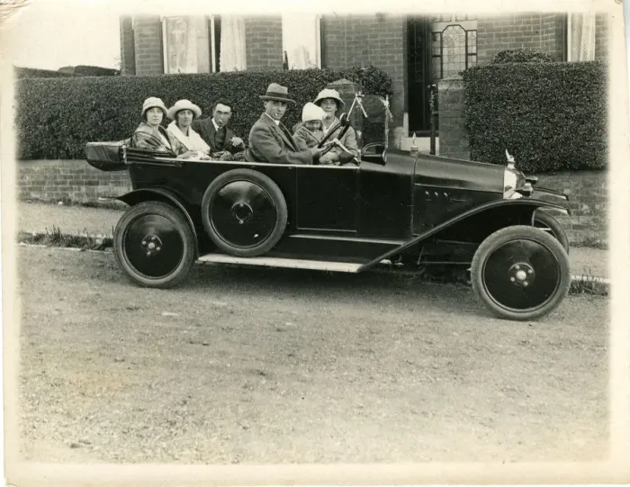 Framed Print : Singer Vintage Car Framed Print : Singer Vintage Car