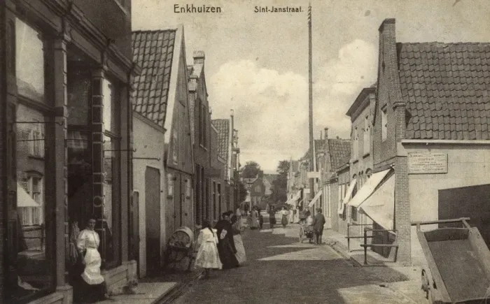 Framed Print : Sint Janstraat, Enkhuizen, North Holland, Netherlands Framed Print : Sint Janstraat, Enkhuizen, North Holland, Netherlands