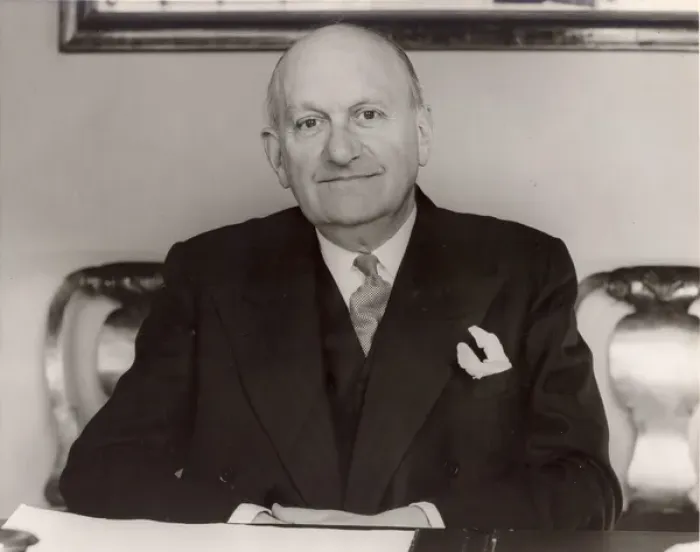 Framed Print : Sir Frederick Handley Page, CBE, FRAeS, 1885-1962, RAeS Framed Print : Sir Frederick Handley Page, CBE, FRAeS, 1885-1962, RAeS