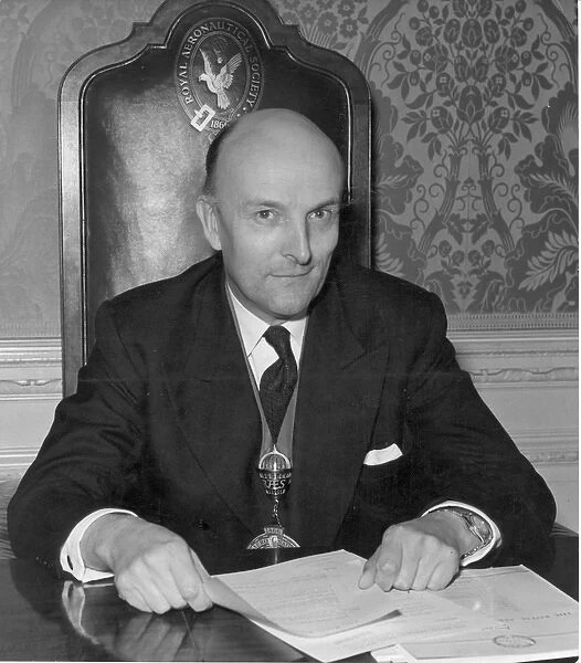 Sir George Edwards as President of the RAeS