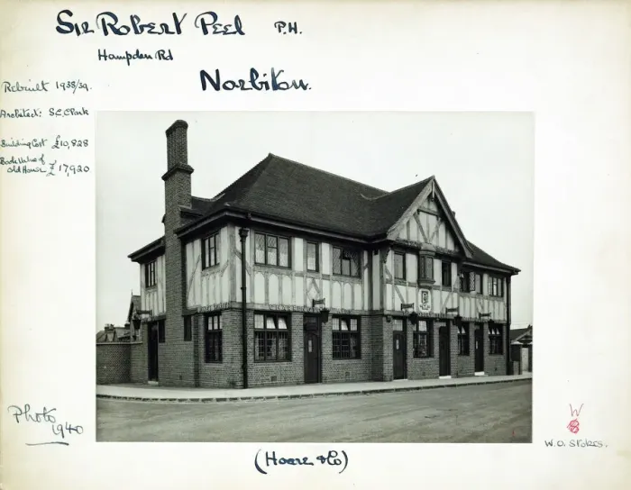 Framed Print : Sir Robert Peel PH, Norbiton (New), Greater London Framed Print : Sir Robert Peel PH, Norbiton (New), Greater London