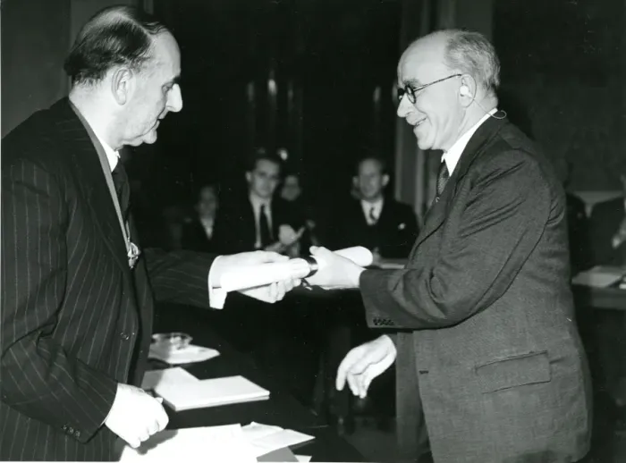 Framed Print : Sir Sydney Camm, CBE, FRAeS, 1893-1966, RAeS President 1? Framed Print : Sir Sydney Camm, CBE, FRAeS, 1893-1966, RAeS President 1?