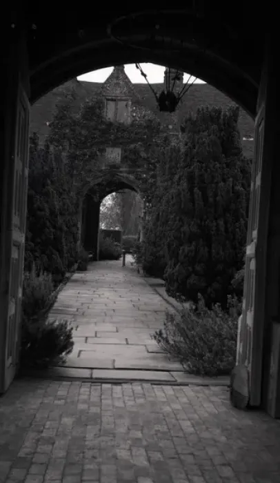 Framed Print : Sissinghurst Castle, Sissinghurst, Kent Framed Print : Sissinghurst Castle, Sissinghurst, Kent