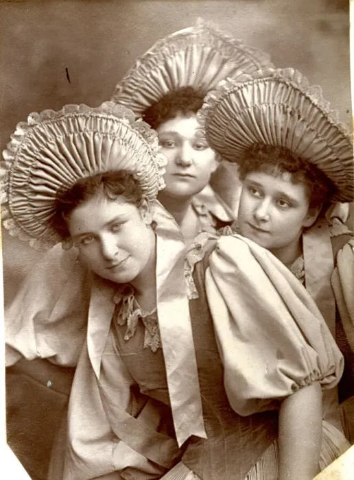 Framed Print : The Sisters Levey, three Victorian actresses Framed Print : The Sisters Levey, three Victorian actresses