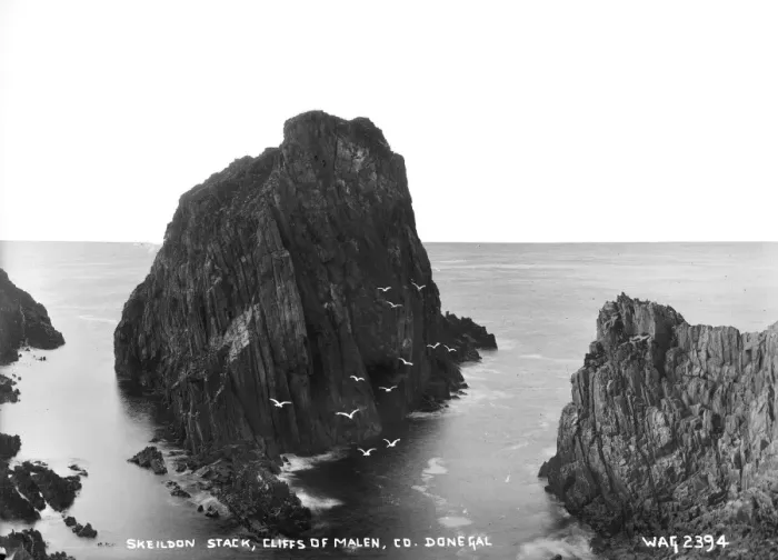 Framed Print : Skeildon Stack, Cliffs of Malen, Co. Donegal Framed Print : Skeildon Stack, Cliffs of Malen, Co. Donegal