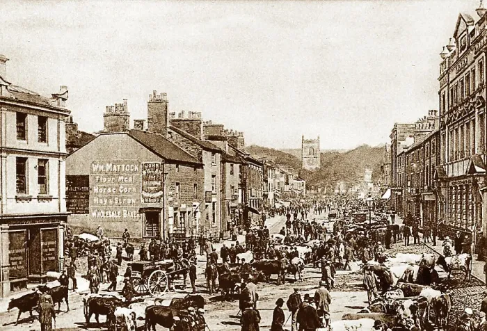 Framed Print : Skipton High Street early 1900s Framed Print : Skipton High Street early 1900s
