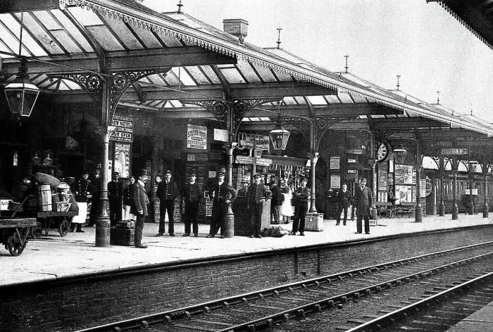 Framed Print : Skipton Railway Station early 1900s Framed Print : Skipton Railway Station early 1900s