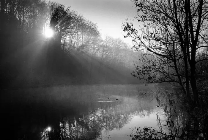 Framed Print : Slad, Gloucstershire - pond Framed Print : Slad, Gloucstershire - pond