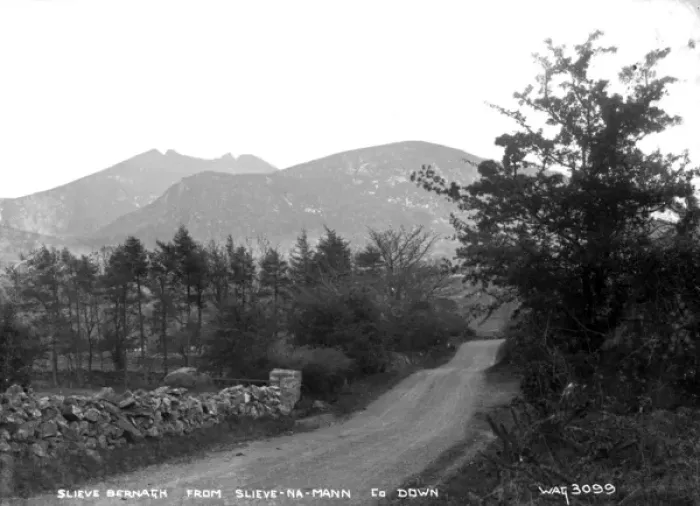 Framed Print : Slieve Bernagh from Slieve-Na-Mann, Co. Down Framed Print : Slieve Bernagh from Slieve-Na-Mann, Co. Down