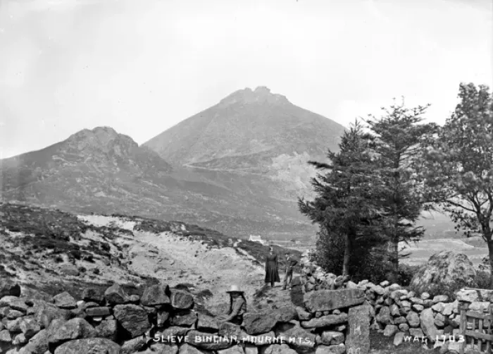 Framed Print : Slieve Bignian, Mourne Mts Framed Print : Slieve Bignian, Mourne Mts