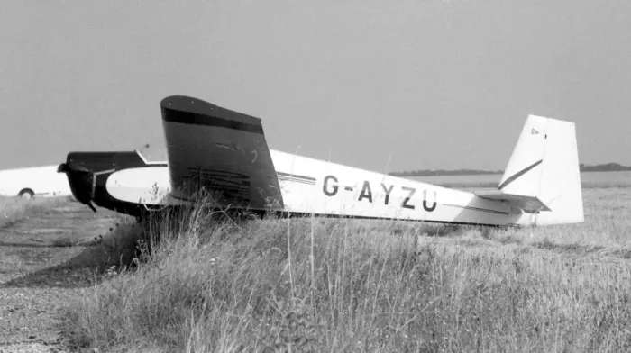 Framed Print : Slingsby T. 61A G-AYZU Framed Print : Slingsby T. 61A G-AYZU