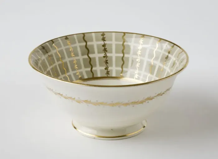 Framed Print : Slop bowl. Glazed porcelain slop bowl from a tea service Framed Print : Slop bowl. Glazed porcelain slop bowl from a tea service