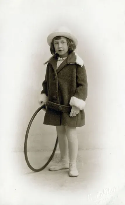 Framed Print : Smart well-to-do young girl with her hoop - Buenos Aires Framed Print : Smart well-to-do young girl with her hoop - Buenos Aires