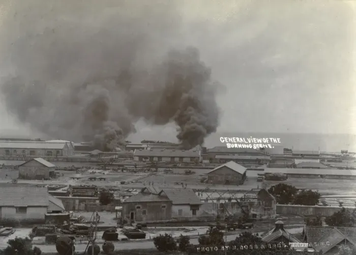 Framed Print : Smoke from shelled fuel tanks in Madras Framed Print : Smoke from shelled fuel tanks in Madras