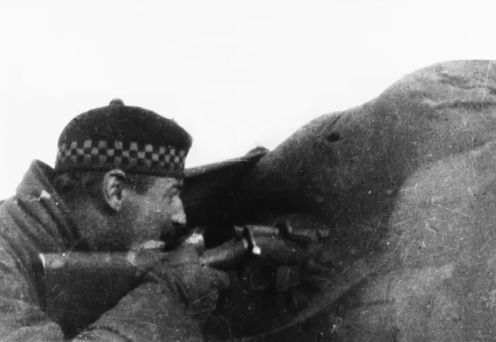 Framed Print : Sniping at Bois Grenier 1914 Framed Print : Sniping at Bois Grenier 1914