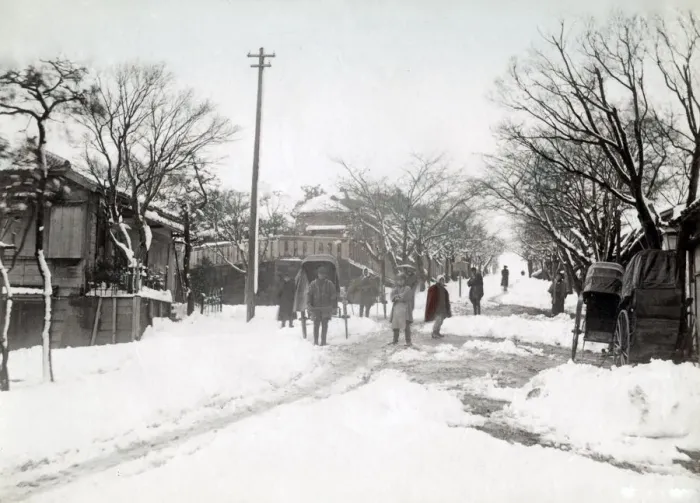 Framed Print : Snow scene, Japan, c. 1890 s Framed Print : Snow scene, Japan, c. 1890 s
