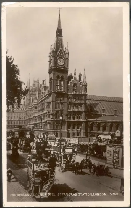 Framed Print : SOCIAL / ST PANCRAS C1910 Framed Print : SOCIAL / ST PANCRAS C1910