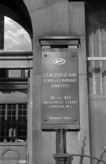 Framed Print : Soho, London - 26-40 Broadwick Street W1 Framed Print : Soho, London - 26-40 Broadwick Street W1