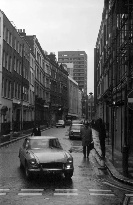 Framed Print : Soho, London - Brewer Street W1 Framed Print : Soho, London - Brewer Street W1