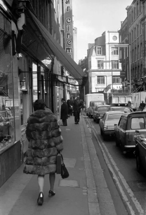 Framed Print : Soho, London - Brewer Street W1 Framed Print : Soho, London - Brewer Street W1