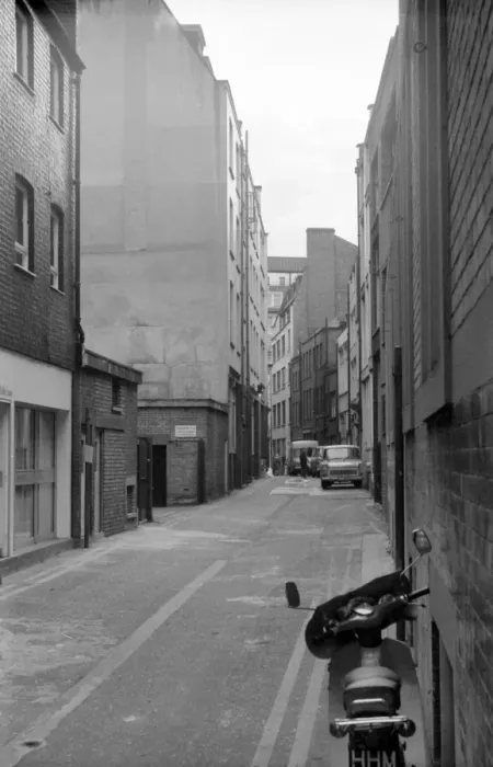 Framed Print : Soho, London - Bridle Lane W1 Framed Print : Soho, London - Bridle Lane W1