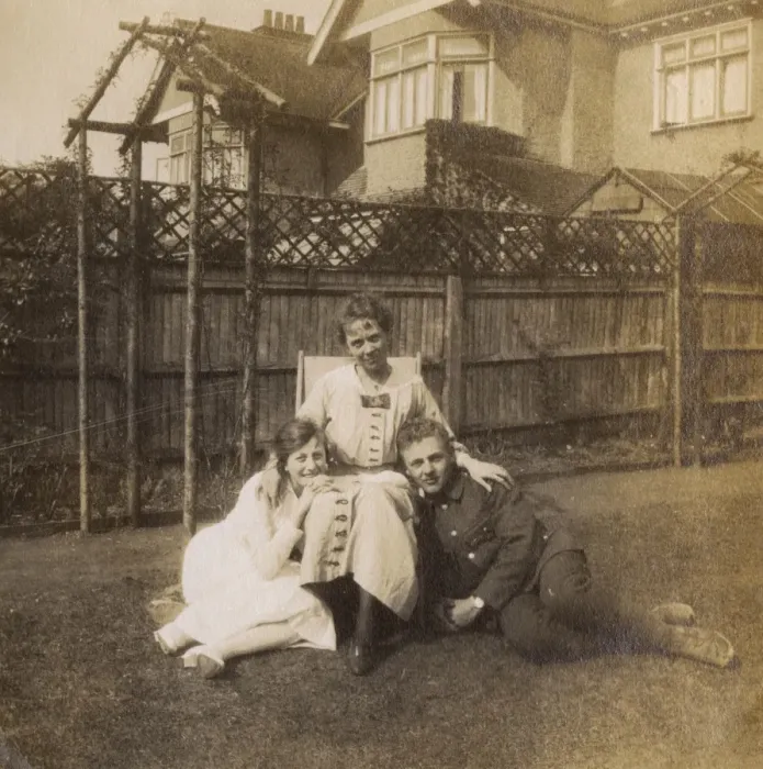Framed Print : Soldier with fiancee and her mother in a garden, WW1 Framed Print : Soldier with fiancee and her mother in a garden, WW1