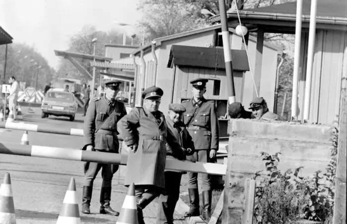 Framed Print : Soldiers at a checkpoint, East Berlin, Germany Framed Print : Soldiers at a checkpoint, East Berlin, Germany