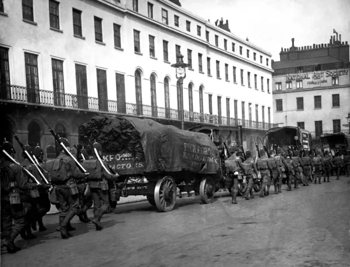 Framed Print : Soldiers escorting carts during railway strike Framed Print : Soldiers escorting carts during railway strike