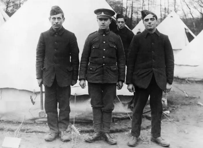 Framed Print : Soldiers at Mytchett Camp, near Aldershot, WW1 Framed Print : Soldiers at Mytchett Camp, near Aldershot, WW1